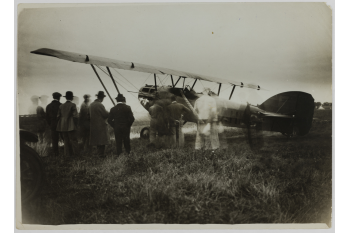 L'appareil de l'aviateur français Georges Pelletier-Doisy (1892-1953), Villacoublay (Yvelines). / Collections Roger-Viollet / BHVP