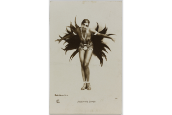Joséphine Baker (1906-1975), artiste de music-hall américaine / Collections Roger-Viollet / BHVP